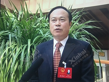 張?jiān)讫埗麻L(zhǎng)當(dāng)選為福山區(qū)第十八屆人大代表，并接受記者采訪